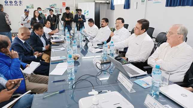 REUNIÓN DE TRABAJO EN HUARAZ
