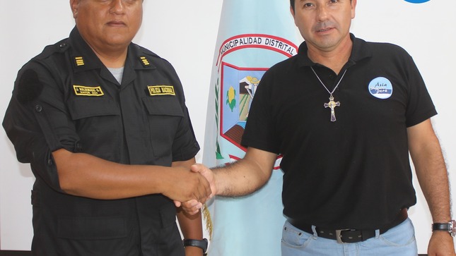 Alcalde de Asia se reunió con el nuevo Comisario de Asia