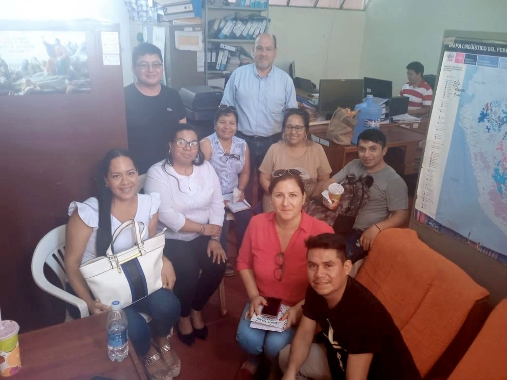 Trabajando para que los niños y niñas accedan a los servicios de educación y salud.