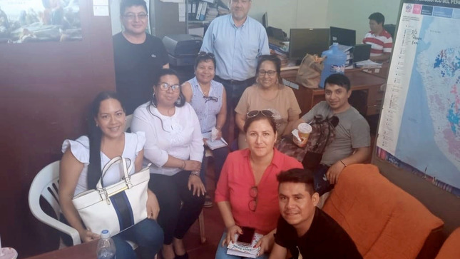 Trabajando para que los niños y niñas accedan a los servicios de educación y salud.