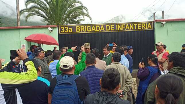 Reubicación del establecimiento militar de Macamango