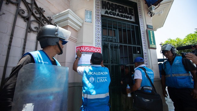 Funcionaban en las cuadras 5 y 7 de la avenida Alfonso Ugarte.