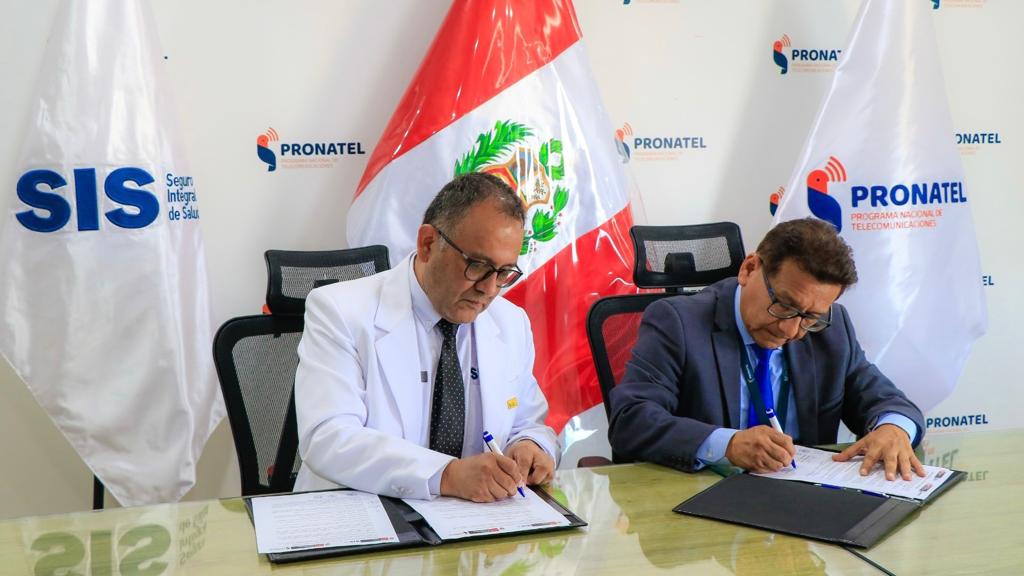 Personal de salud y asegurados al SIS accederán a herramientas digitales en zonas rurales