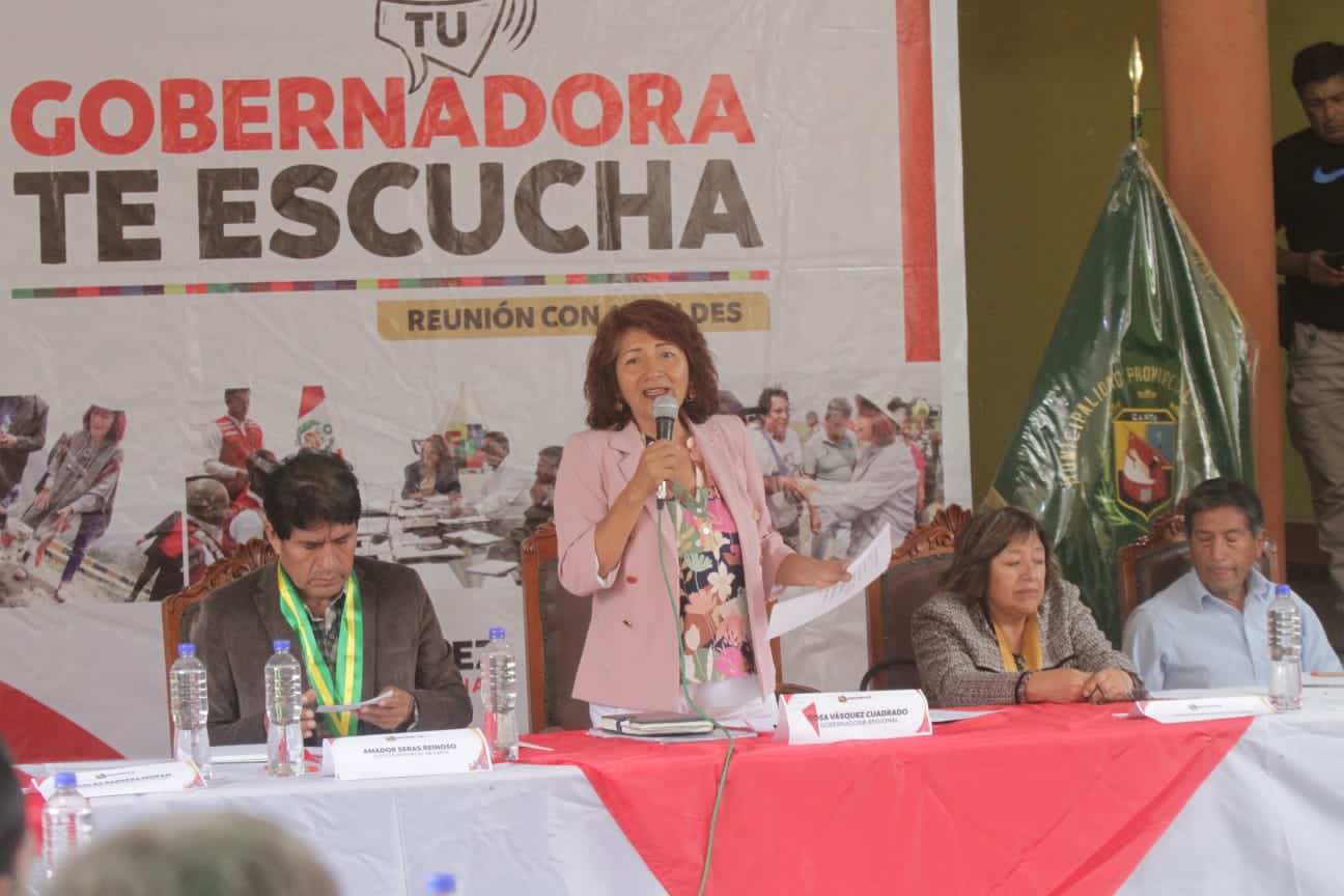Establecen agenda de trabajo con alcaldes y presidentes de comunidad para atender demandas en Canta