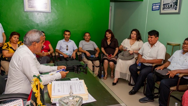 Delegación de la Universidad Nacional de Trujillo visita despacho de Alcalde Ing. Marlem Mogollón enero 2023