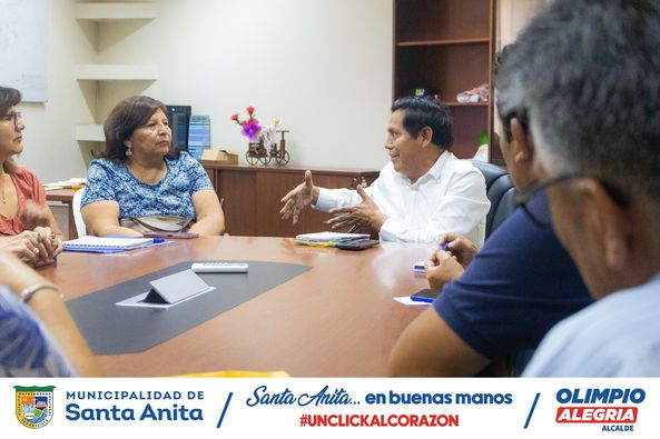 El alcalde Olimpio Alegría, se reunió con los directores de las Redes Educativas Institucionales (REI) N° 4 de Santa Anita, donde se comprometieron a trabajar de forma articulada y asegurar un buen inicio del año escolar para todos los niños y niñas santanitense.