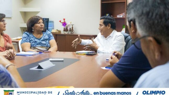 El alcalde Olimpio Alegría,  se reunió con los directores de las Redes Educativas Institucionales (REI) N° 4 de Santa Anita, donde se comprometieron a trabajar de forma articulada y asegurar un buen inicio del año escolar para todos los niños y niñas santanitense. 