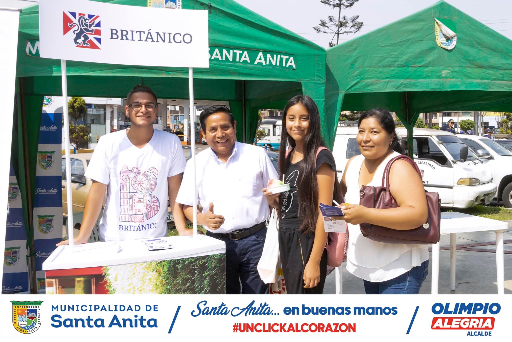 El alcalde Olimpio Alegría, participó junto a los jóvenes de la gran feria vocacional organizada por la Subgerencia de Educación, Cultura, Deporte, Juventud y Turismo, llegando a participar más de 15 casas de estudios con diferentes propuestas educativas junto a la Municipalidad de Lima. Este evento logró un paso importante para nuestra próxima generación de líderes en Santa Anita.