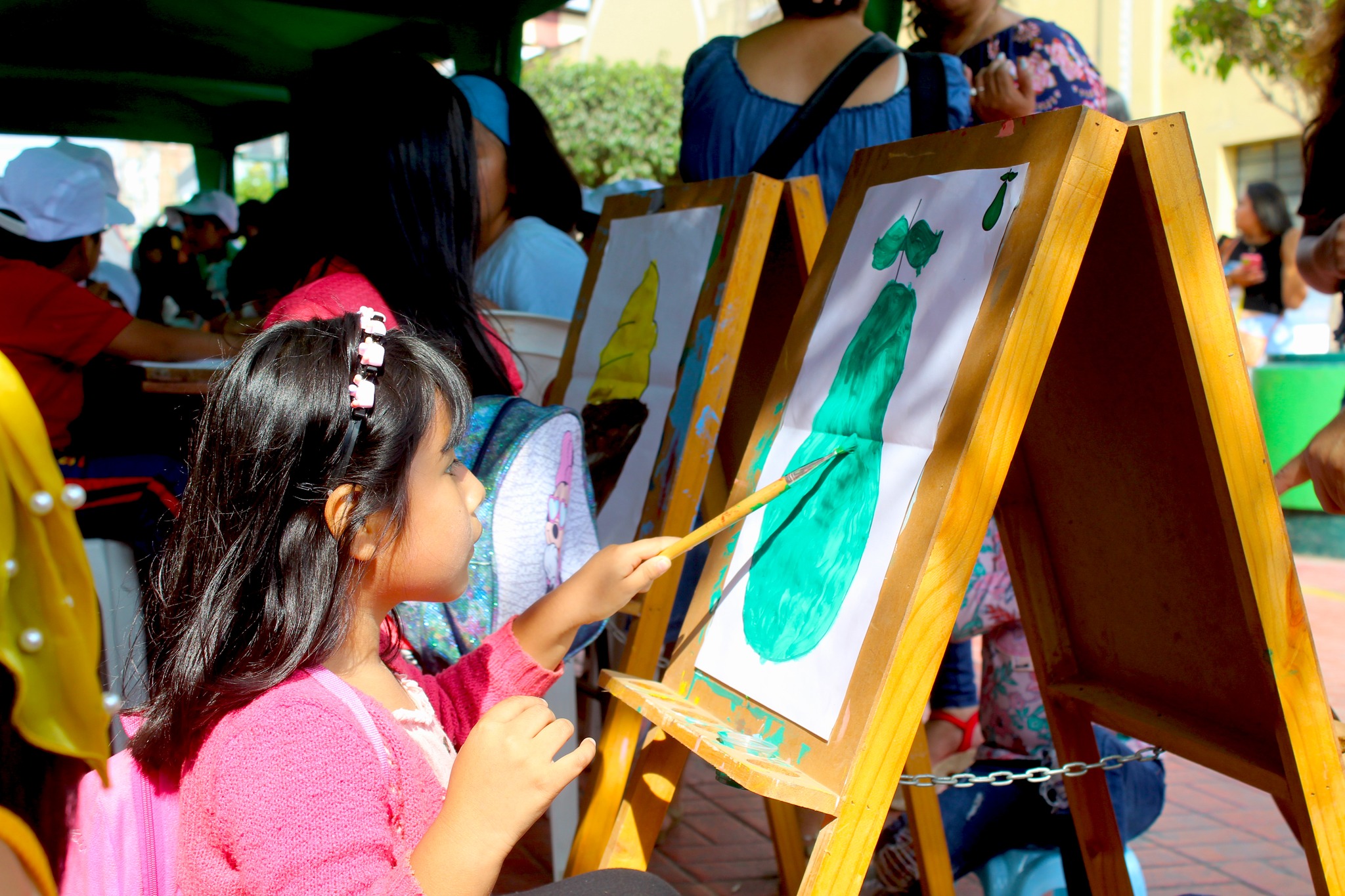 Con éxito se llevó a cabo el festival "Pinta tu Verano" donde los niños demostraron al máximo sus habilidades para la pintura y la comprensión lectora