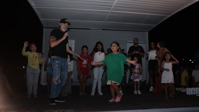 Los actores de esta popular saga del cine peruano armaron la fiesta en el “Playatón Familiar” que se realizó en la playa Agua Dulce.