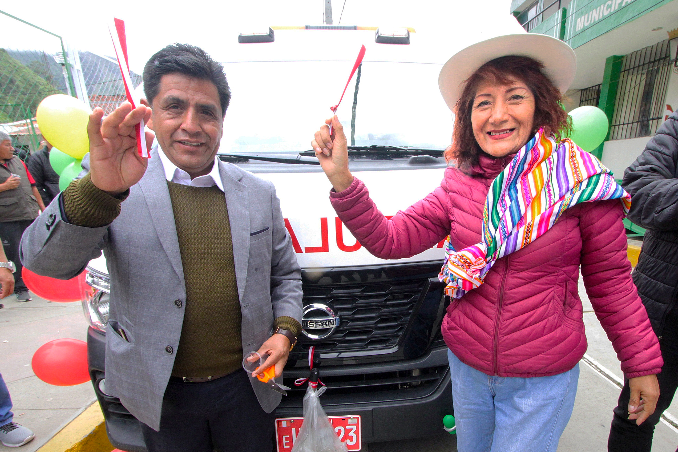 Centro de Salud de Yauyos ya cuenta con moderna ambulancia