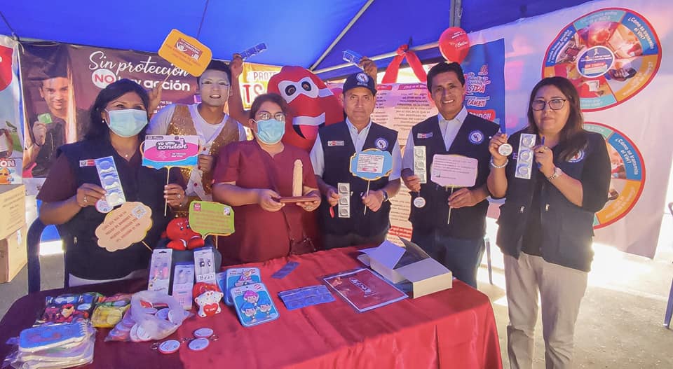 “Sin protección no hay acción” es la campaña que busca concientizar a la población sobre el uso del preservativo para evitar ITS, VIH y embarazos no deseados.