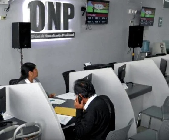 TC declara inaplicable artículo 53 del Decreto Ley 19990 que exige al varón tener más de 60 años para acceder a pensión de viudez.