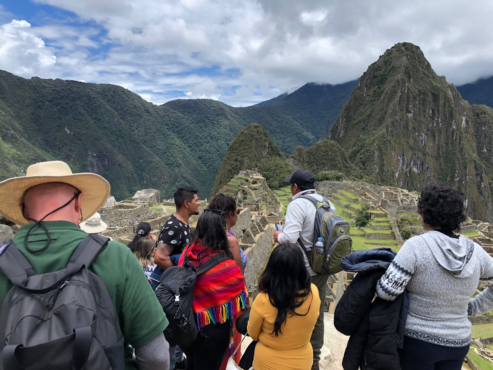 Machupicchu reabrió sus puertas para los visitantes nacionales y extranjeros
