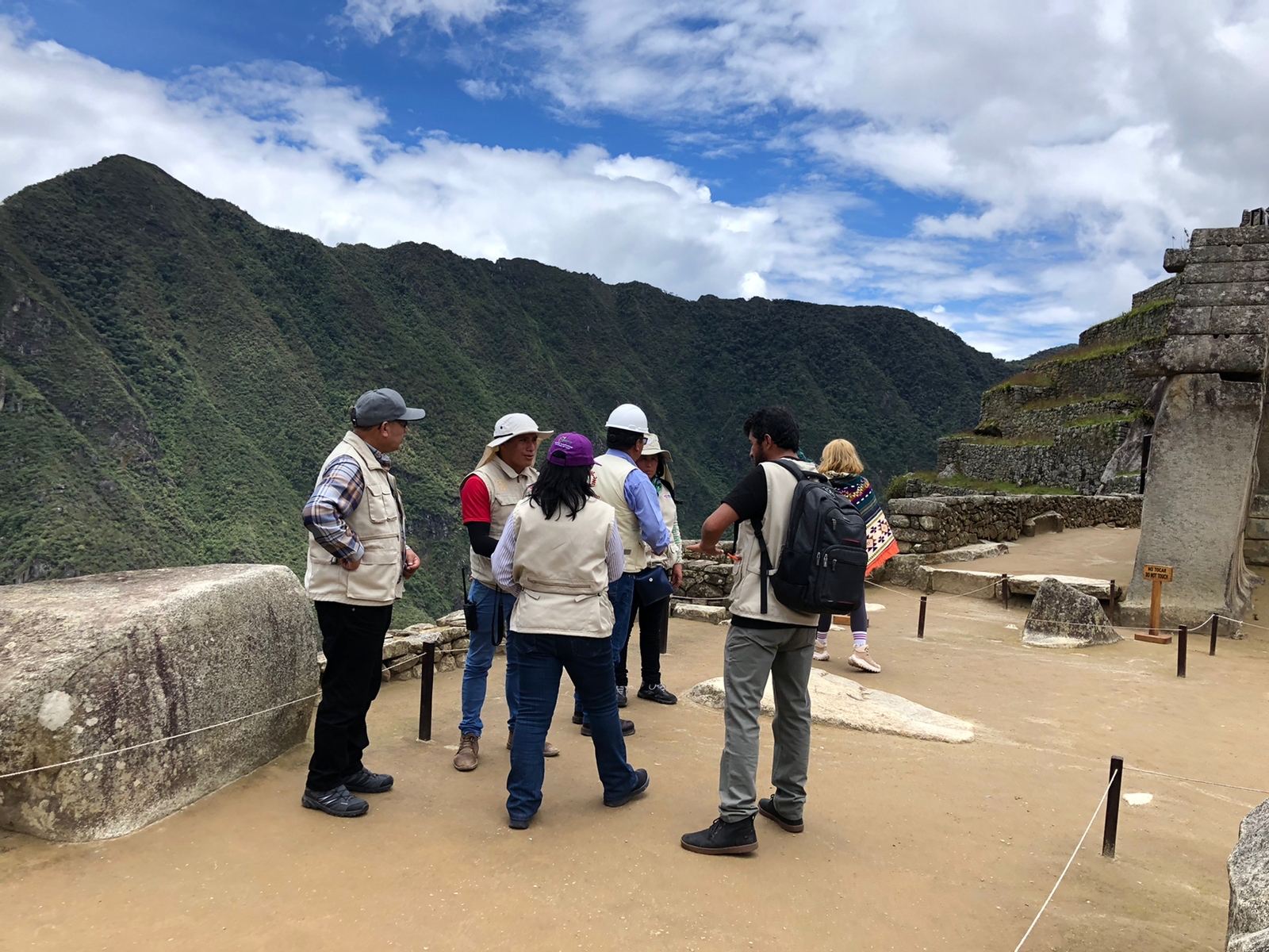 Machupicchu reabrió sus puertas para los visitantes nacionales y extranjeros