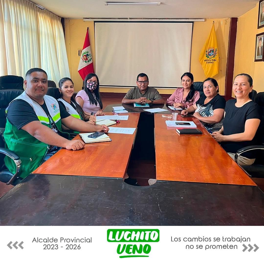 Trabajando en Favor a la Comunidad Animalista