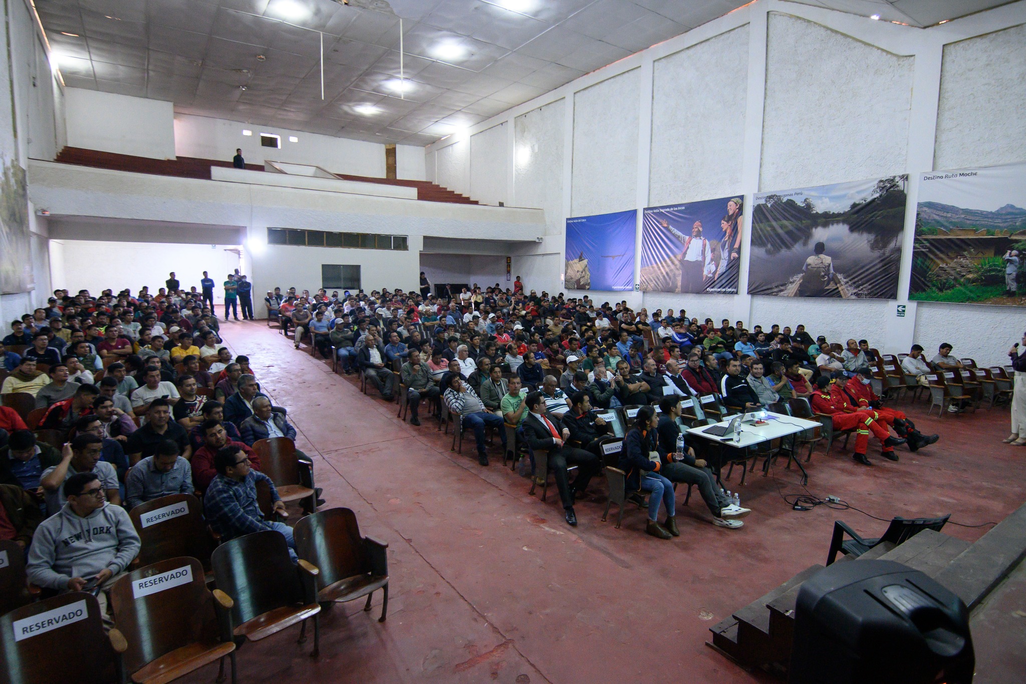 Curso de capacitación para la obtención de credencial dirigido a taxistas