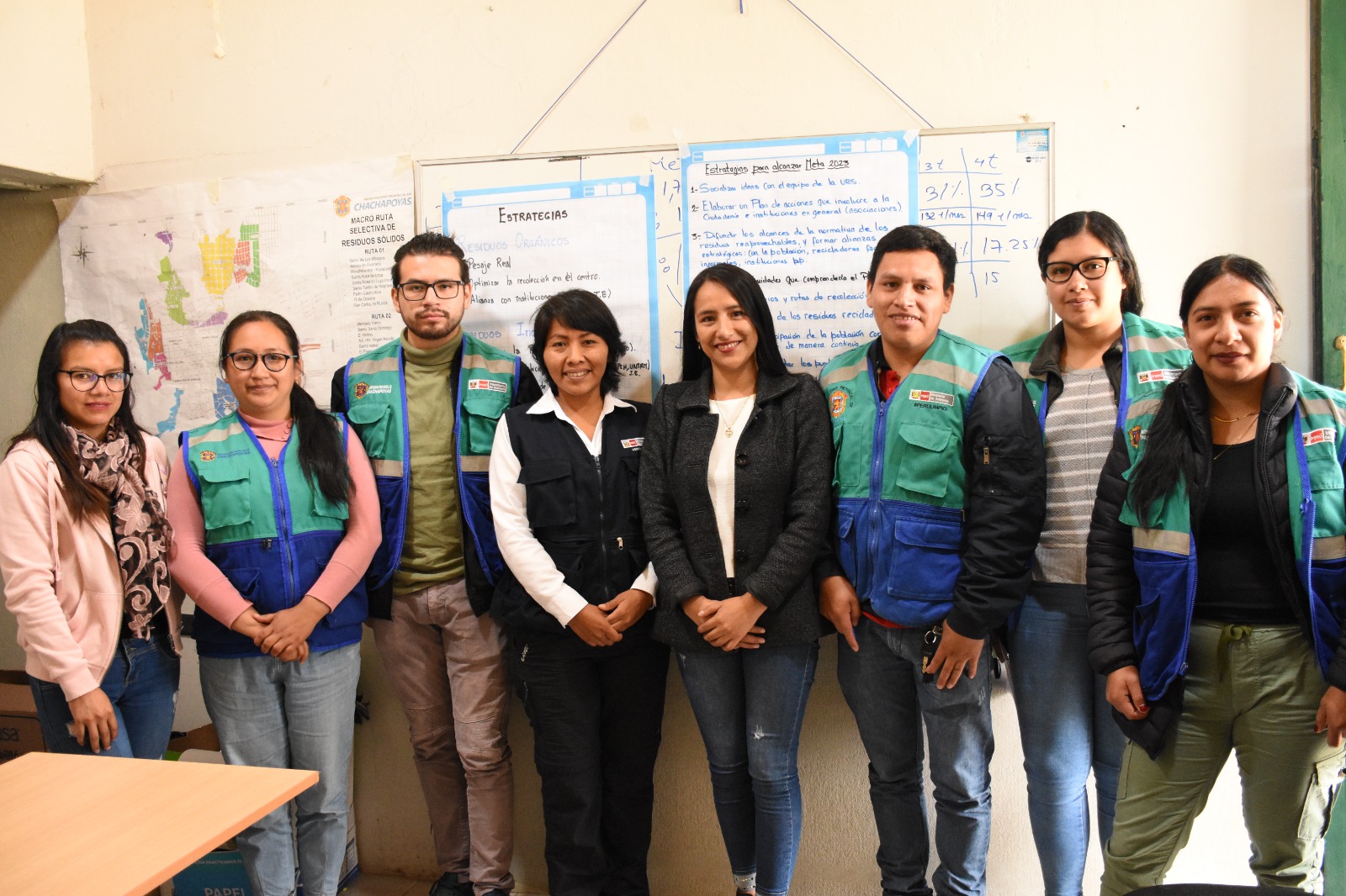 003 GICA-MINAM brinda asistencia técnica al personal de la Unidad de Gestión de Residuos Sólidos de la MPCH