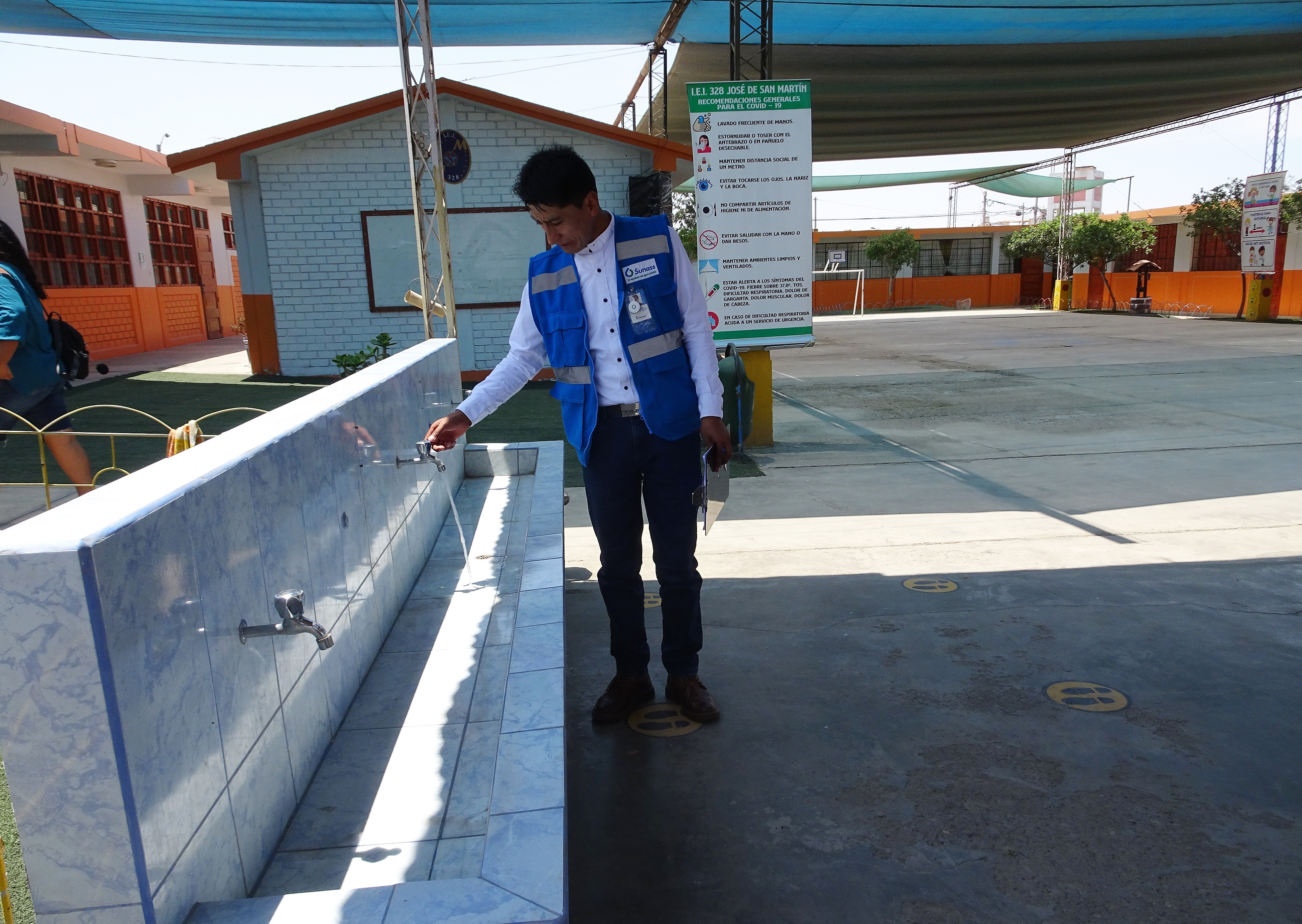 Sunass verifica continuidad del servicio de agua potable 