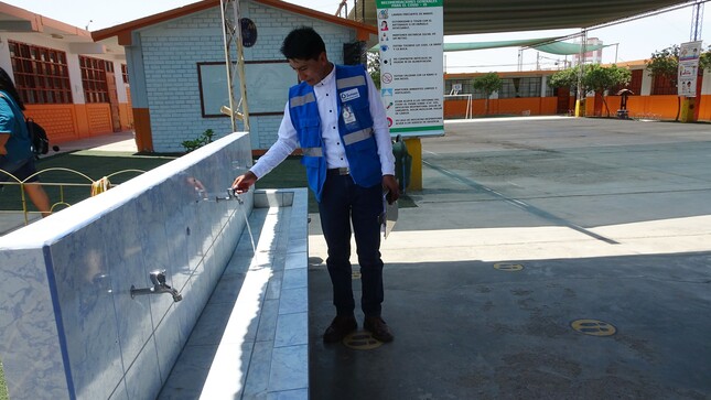 Sunass verifica continuidad del servicio de agua potable 