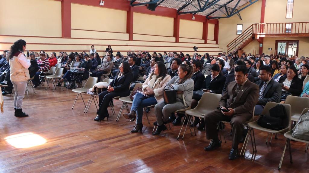 200 representantes de colegios privados de Cusco fueron capacitados por el Indecopi para evitar inconductas que afectan a consumidores