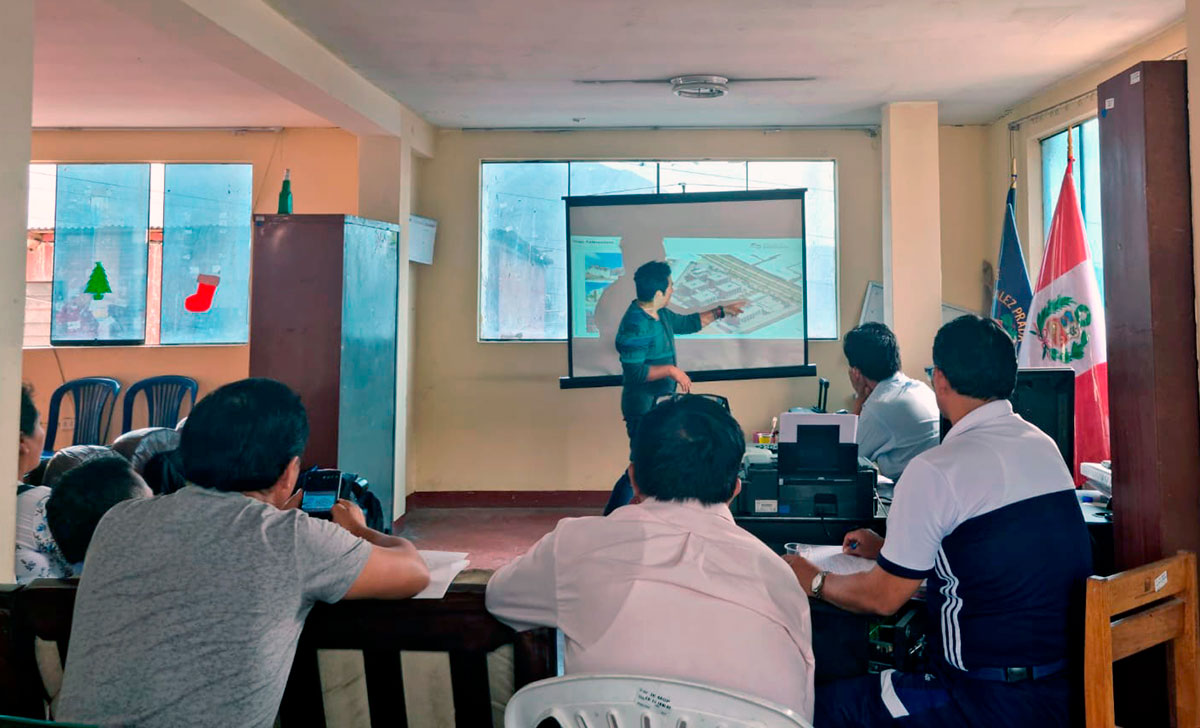 Sostuvimos reunión informativa con comunidad educativa de la IE Manuel Gonzáles Prada