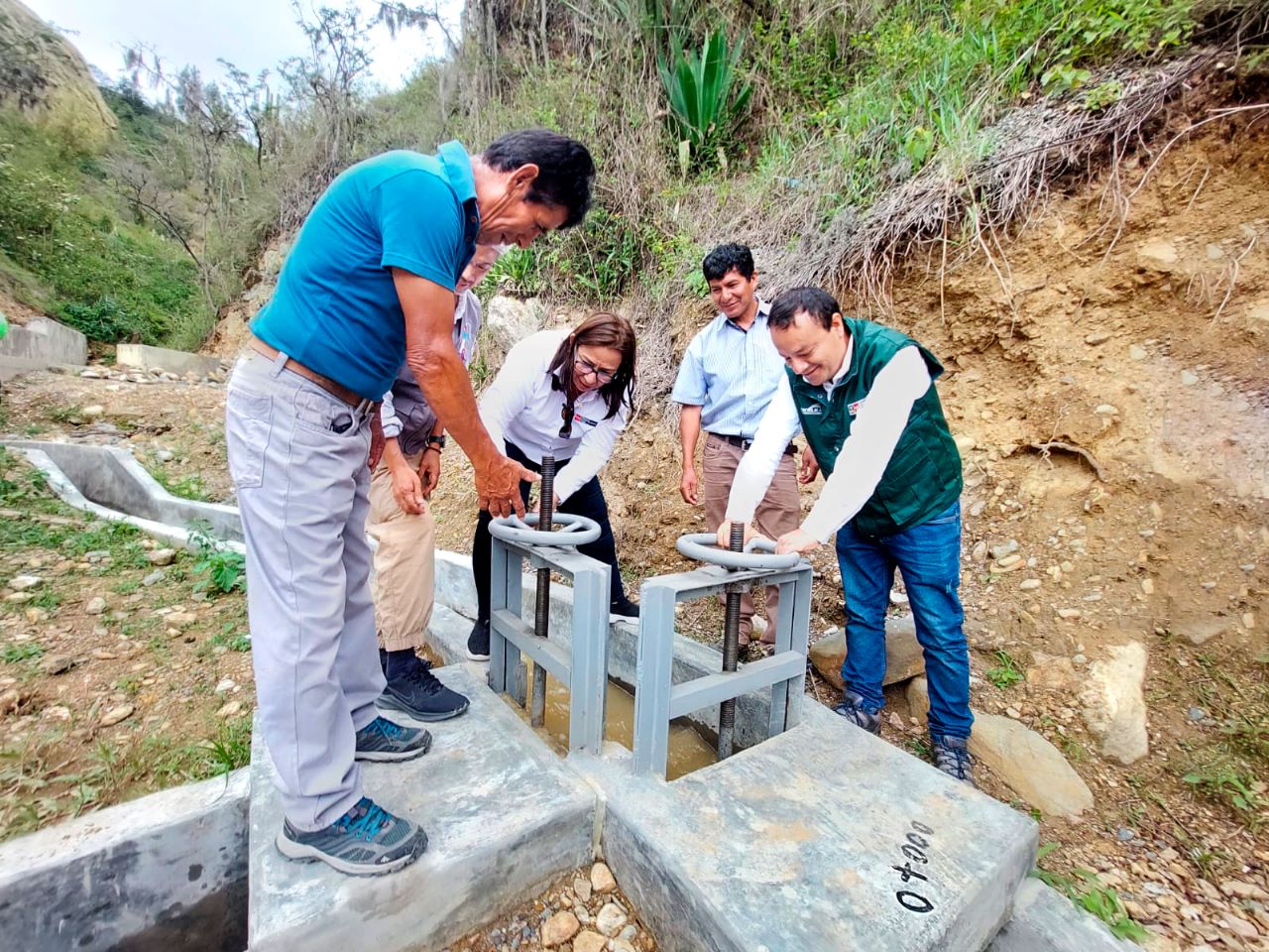 EEMRI - Inauguración Huarmiragra Huánuco