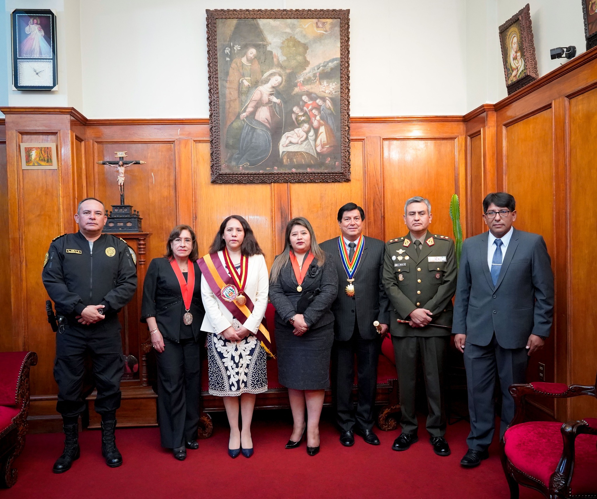 Presidenta de la Corte Superior de Justicia de Cusco tomó juramento de ley a la flamante Prefecta Regional