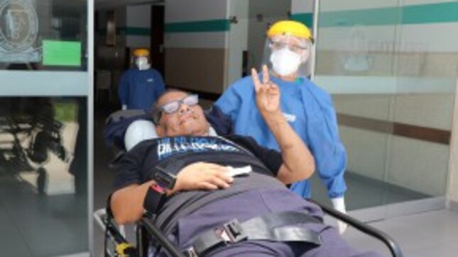 Reconocido músico peruano ingresó a Programa de Rehabilitación Integral Post COVID-19 del INR