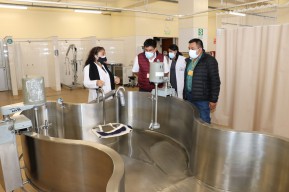 Representantes del Gobierno Regional de Lambayeque visitaron el INR