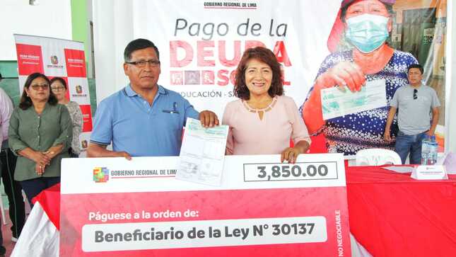 Gobernadora Rosa Vásquez cumple con el pago de la Deuda Social en la provincia de Huaral