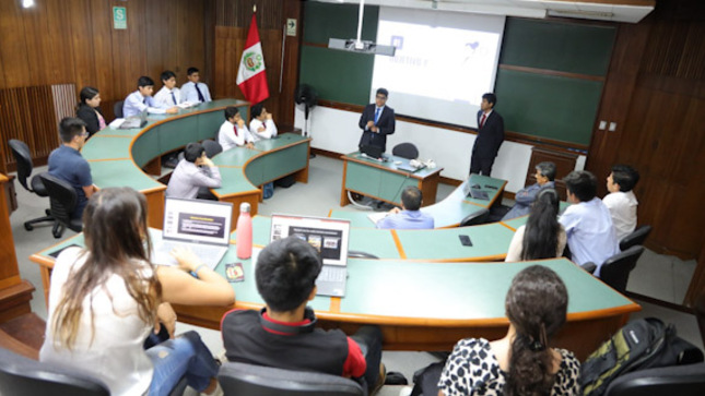 GORE apuesta por promover proyectos de innovación en estudiantes de la UDEP