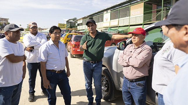 GORE Piura hará realidad cuatro proyectos viales para Castilla