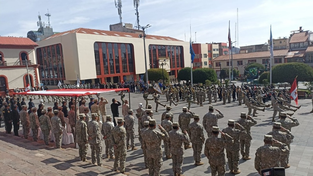 Primera ceremonia cívico patriótica del año es un mensaje de paz y unión para nuestra querida región altoplánica.