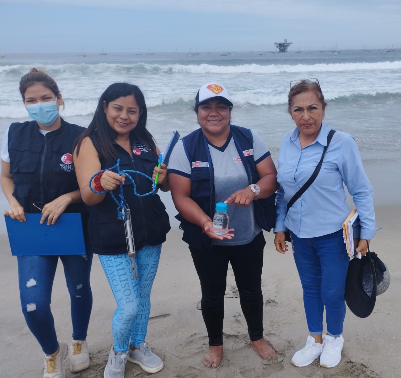 Playa Cabo Blanco fue evaluada por Sub Región de Salud LCC-Sullana