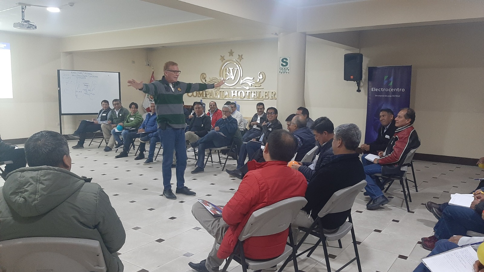 ELECTROCENTRO inicia programa de liderazgo transformacional dirigido a sus colaboradores