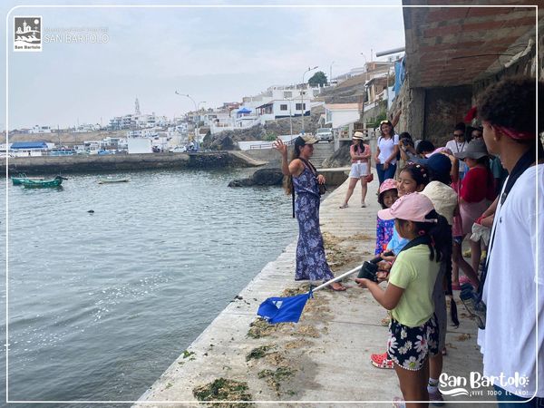 visitando nuestra playa