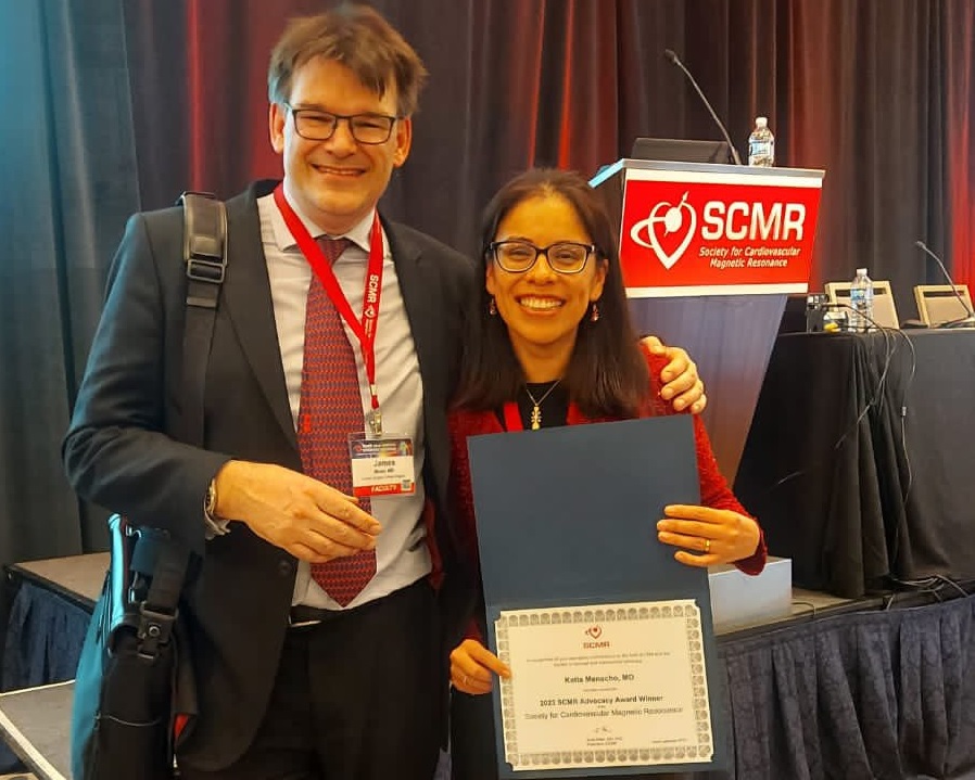 James Moon y Katia Menacho, ganadores de los premios Gold medal y Advocacy de la SCMR.