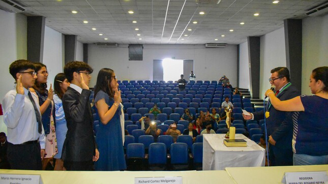 Líderes juveniles juramentaron en Chorrillos