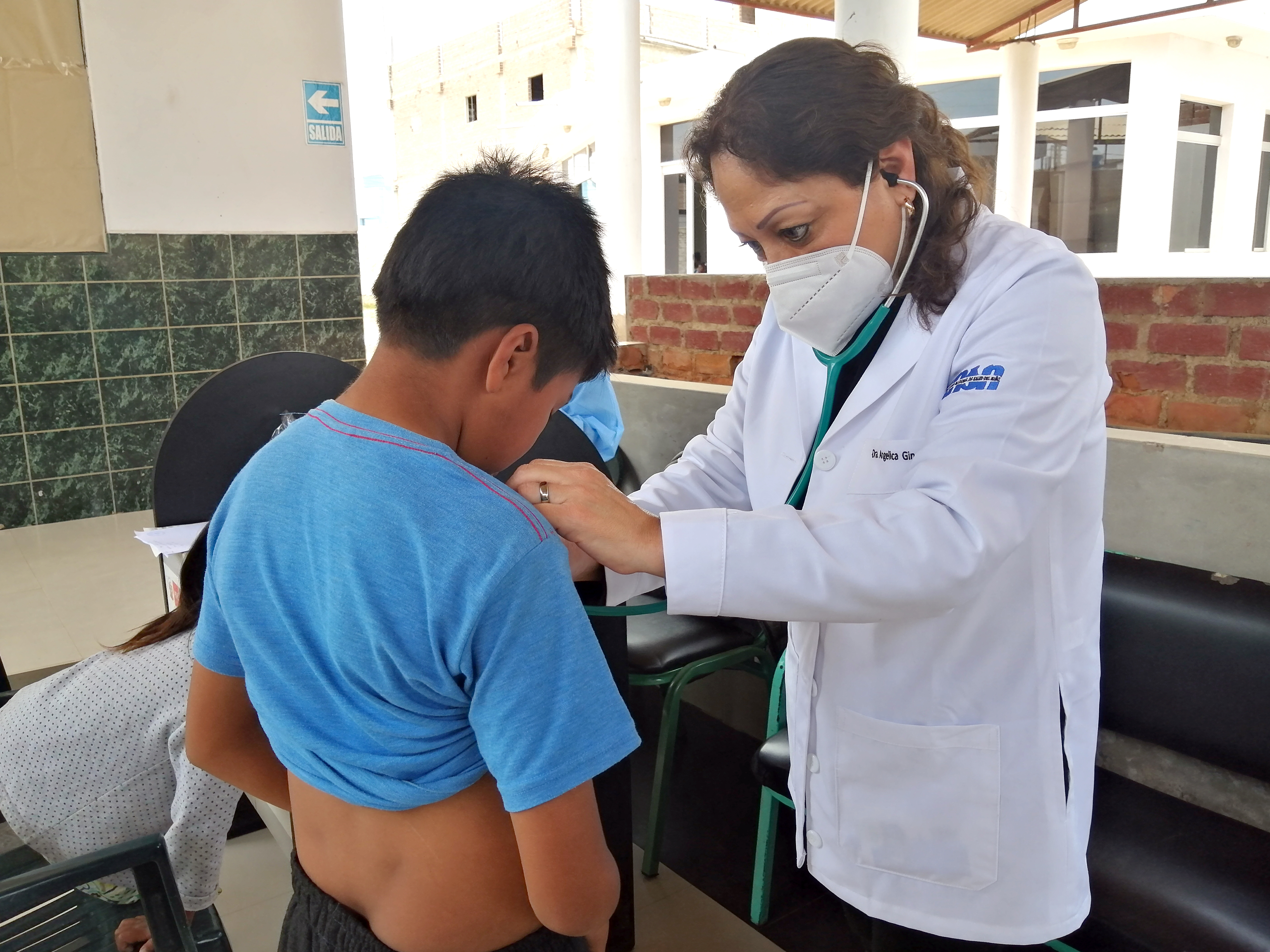 Jornada médica en Mórrope.