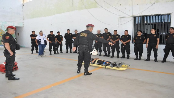 Imagen de capacitación a serenos