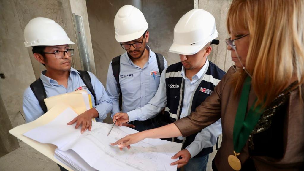 Ica Pronis reactivará obras del Centro de Salud Parcona en beneficio de más de 30 000 personas