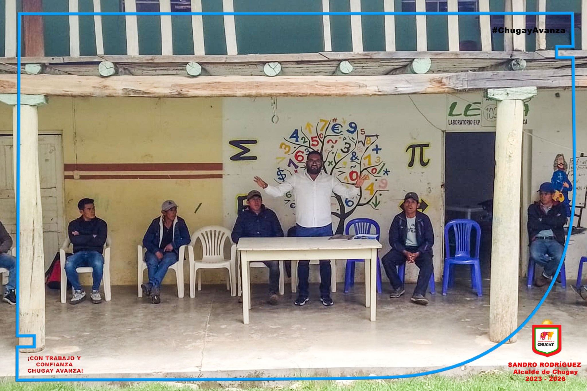 La autoridad edil, Sandro Rodríguez Arteaga, acompañado del Gerente de desarrollo Urbano y Rural, Yoan Huamán Cuevas, asumieron el compromiso de reunirse con moradores de los 5 centros poblados.