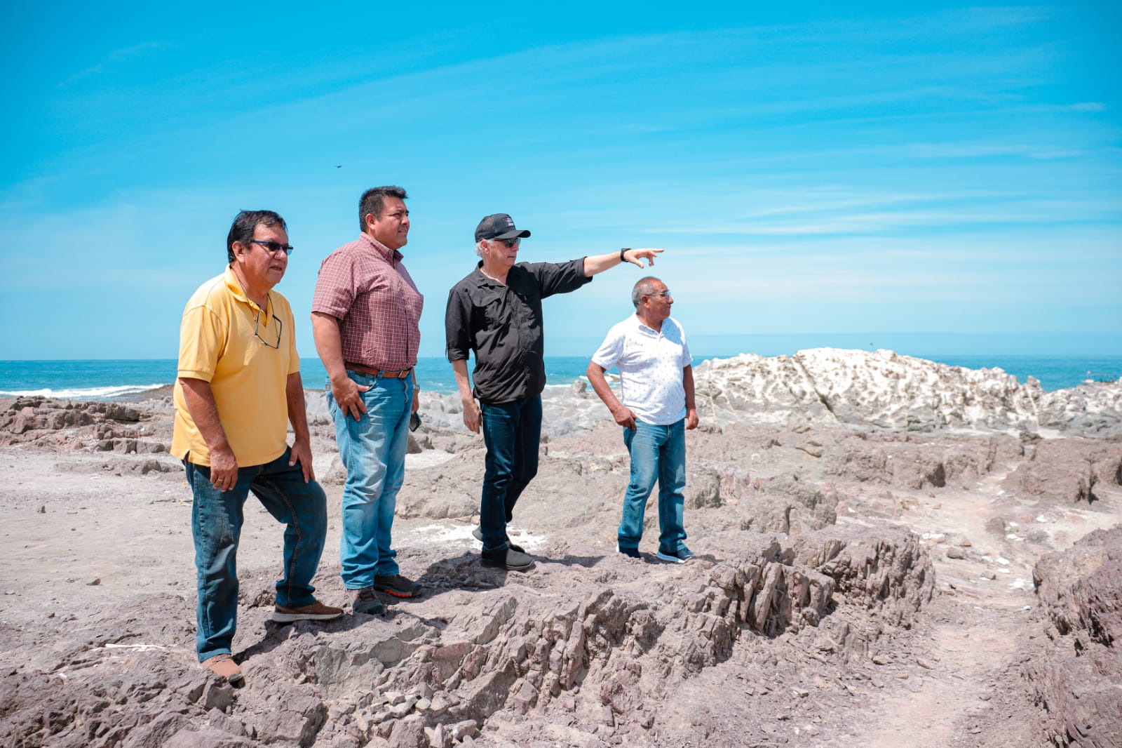 Gobernador Torres reiniciará proyecto de megapuerto Grau