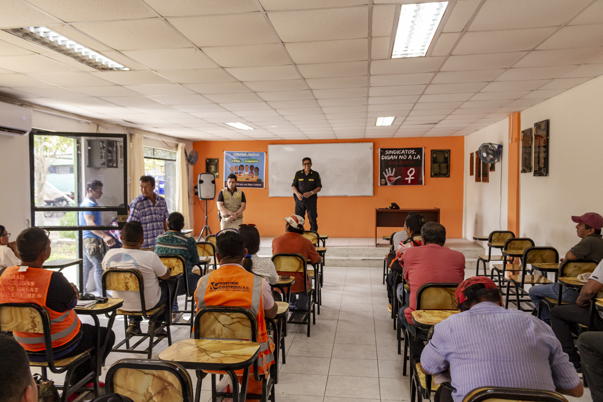 Municipalidad de Sullana participa de la reunión de trabajadores de construcción civil de Sullana y sus distritos febrero 2023