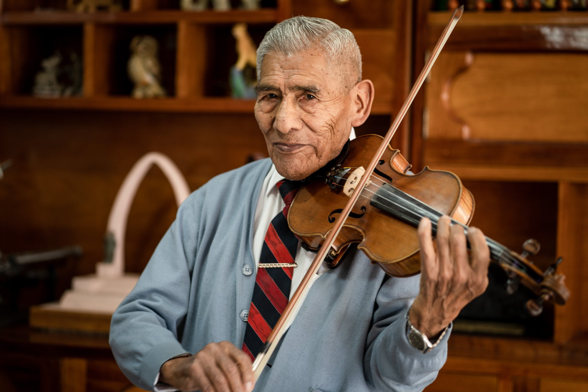 Ministerio de Cultura otorgó distinción de Personalidad Meritoria de la Cultura al músico Reinaldo Pillco