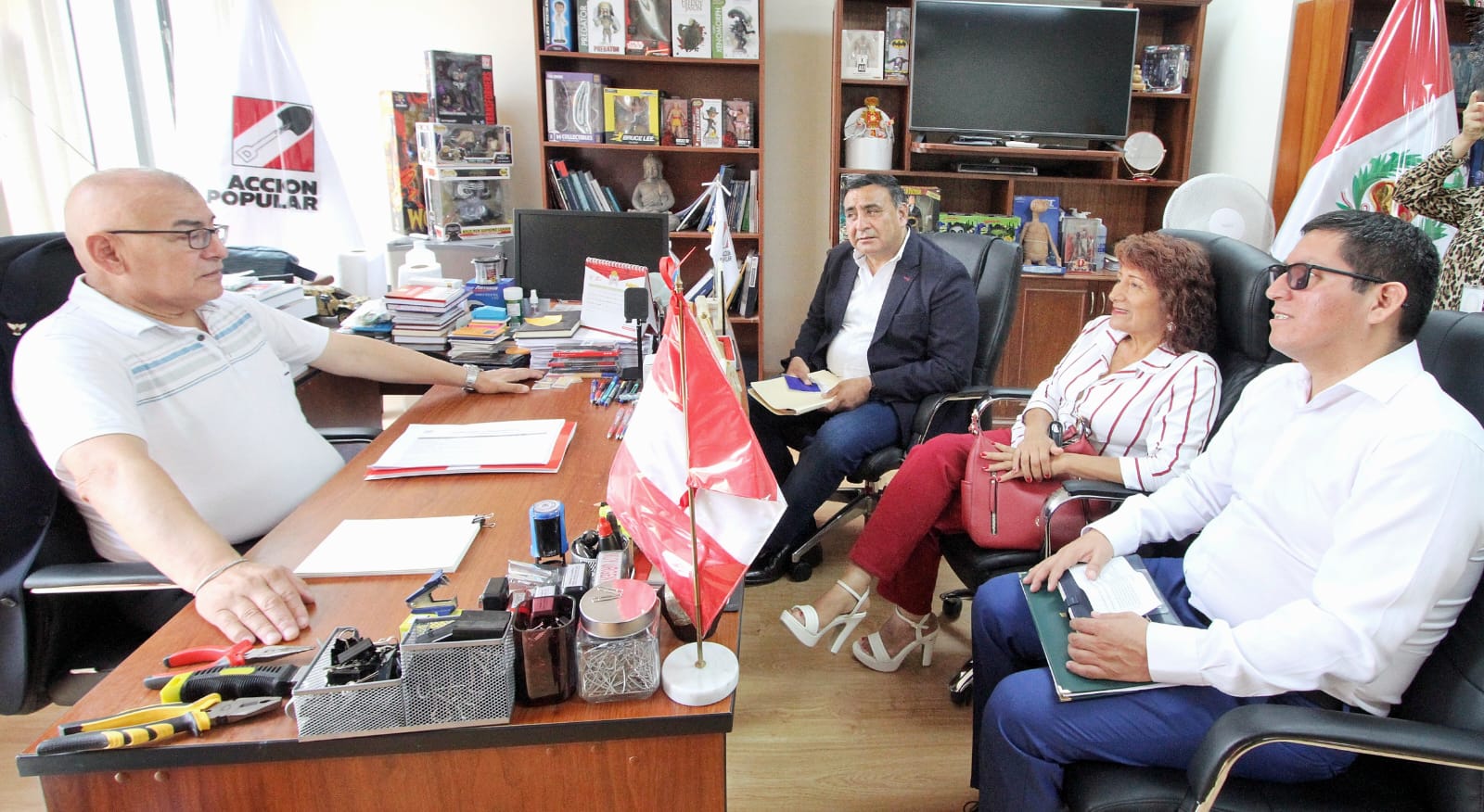 Unirán esfuerzos para afianzar las inversiones y generar más empleos en la región Lima