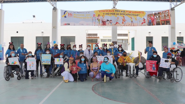 Con un ameno pasacalle pacientes conmemoraron el "Día Nacional de la Persona con Discapacidad"