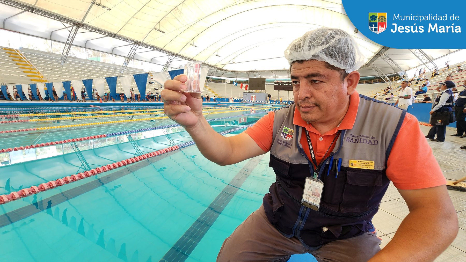 Nuestra piscina es apta saludable para todos nuestros vecinos