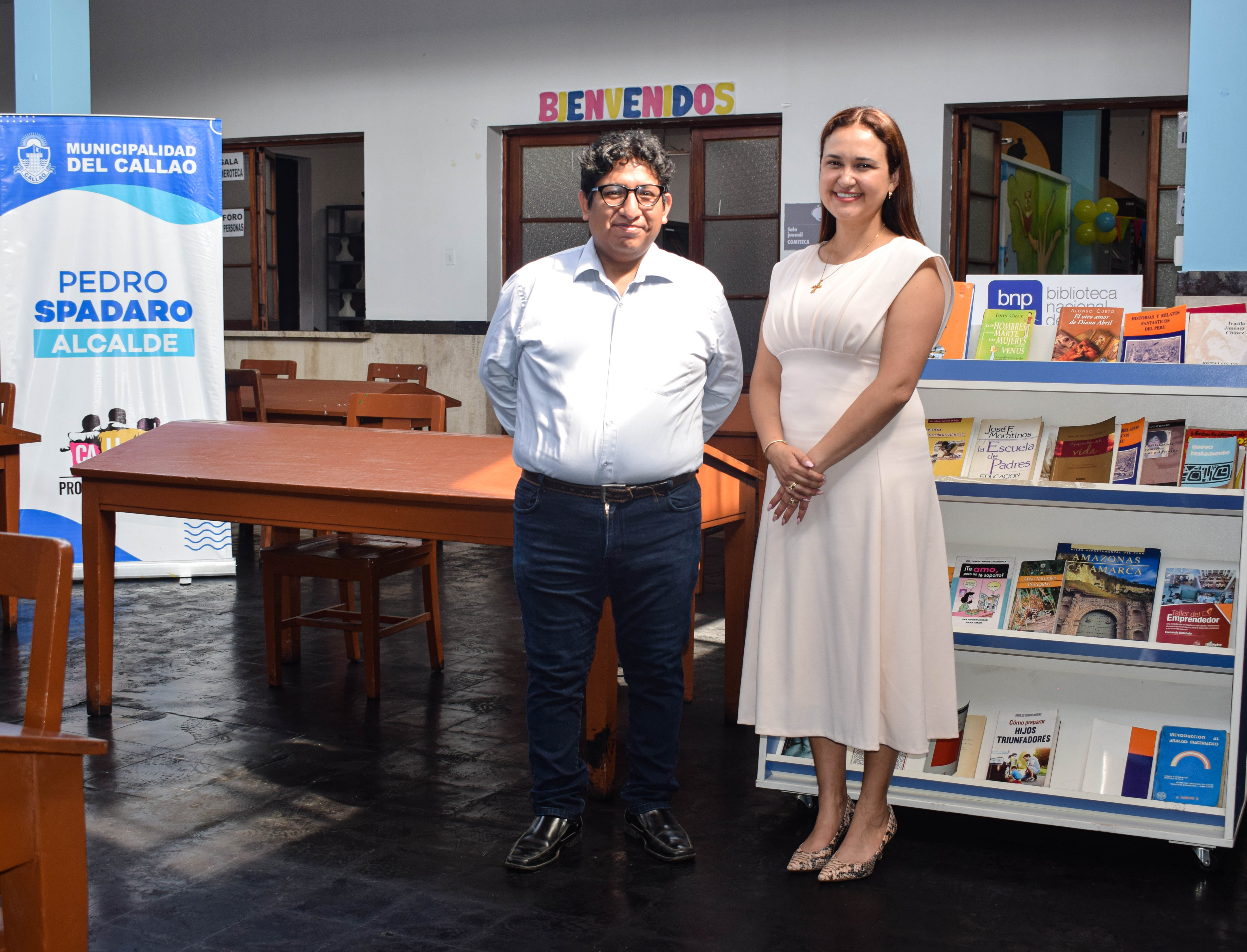 Nuestra Biblioteca Municipal "Teodoro Casana Robles" recibió la visita del director de la Dirección de Desarrollo de Políticas Bibliotecarias de la Biblioteca Nacional del Perú, Alex Alejandro Vargas